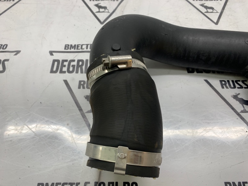 Патрубок воздушный Explorer 2012 2.0L EcoBoost (240PS) Патрубок воздушный Explorer 2012 2.0L EcoBoost (240PS)