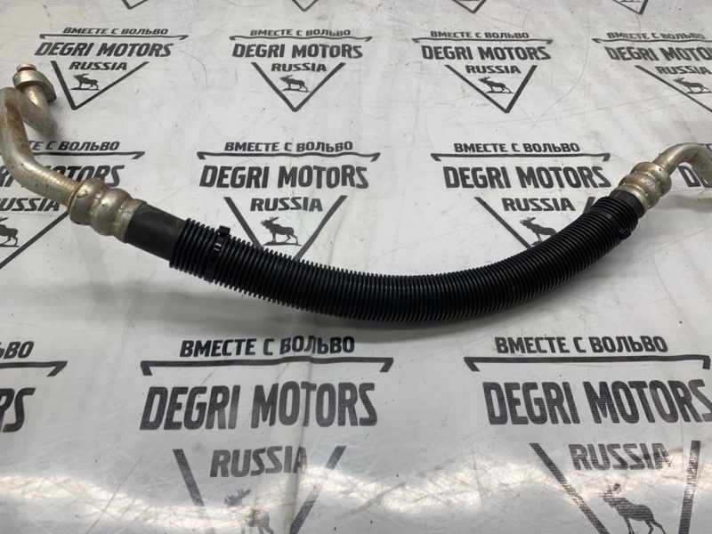 Трубка кондиционера Ford Explorer 2.0L EcoBoost (240PS) Трубка кондиционера Ford Explorer 2.0L EcoBoost (240PS)