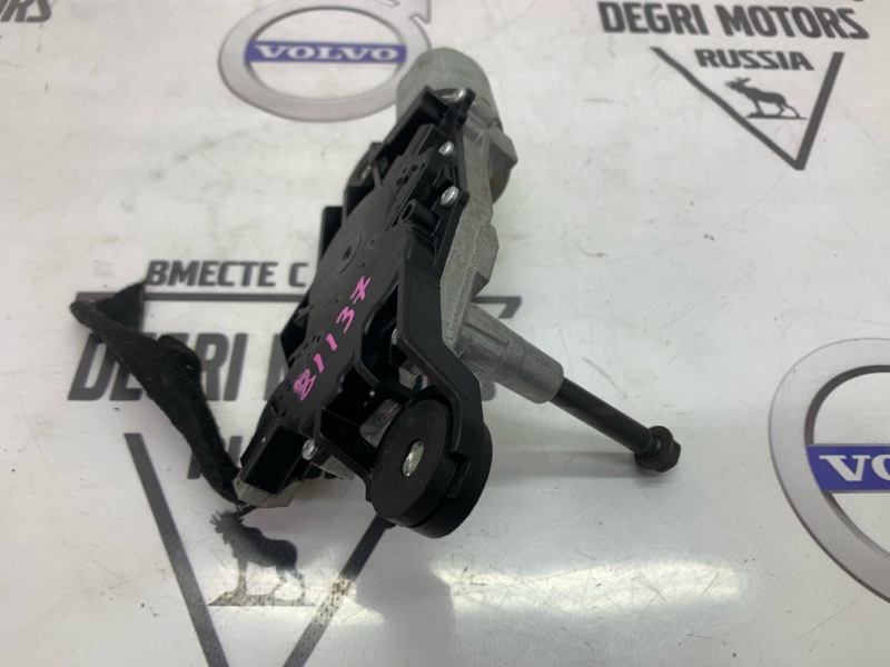 Мотор заднего стеклоочистителя V50 2010 B4204S3 Мотор заднего стеклоочистителя V50 2010 B4204S3