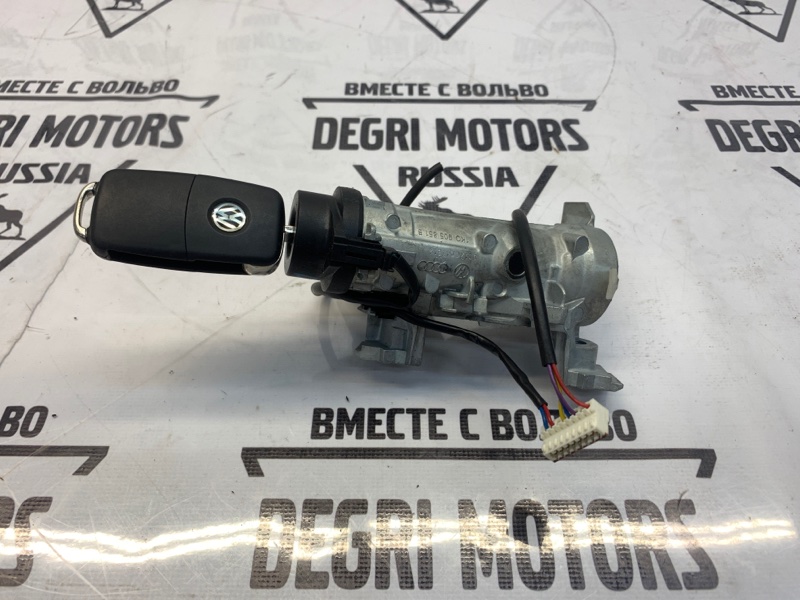 Замок зажигания Touran 2013 CAVC