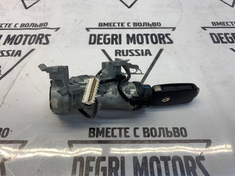 Замок зажигания Touran 2013 CAVC