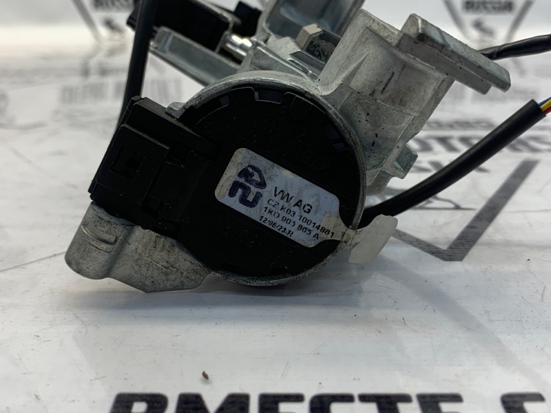 Замок зажигания Touran 2013 CAVC