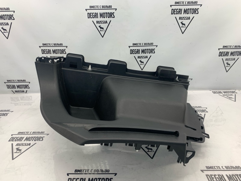 Обшивка багажника задняя правая Coolray 2023