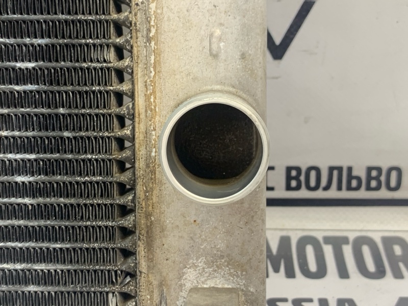 Радиатор ДВС V50 2005 B5244S4