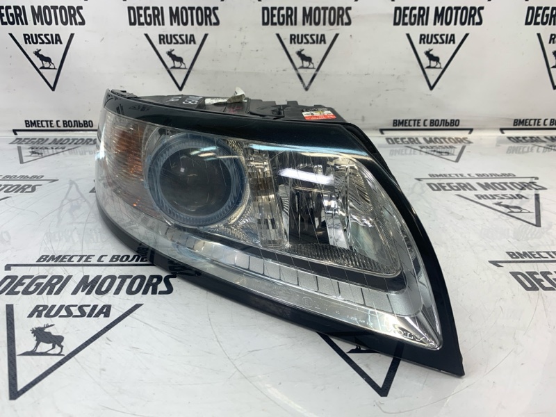 Фара ксеноновая передняя правая Volvo V50 B4204S3