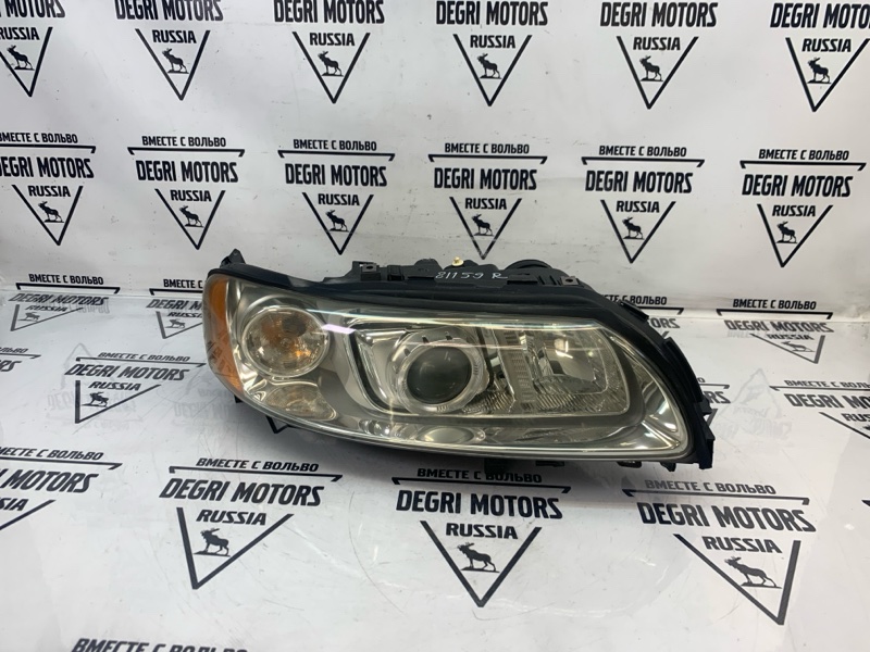 Запчасть фара ксеноновая передняя правая Volvo V70 2007 B5244S 31446857 контрактная Фара ксеноновая передняя правая Volvo V70 2007 B5244S 31446857 контрактная