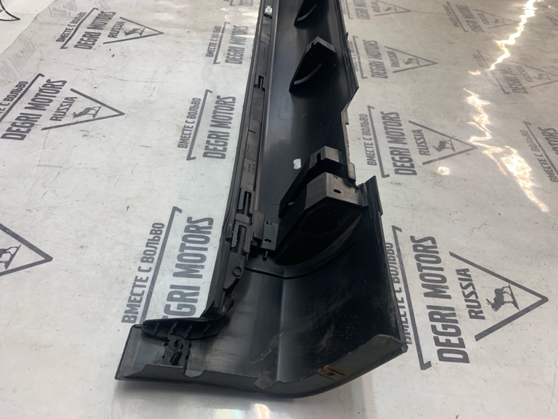 Накладка порога правая XC60 2010 D5244T14 Накладка порога правая XC60 2010 D5244T14