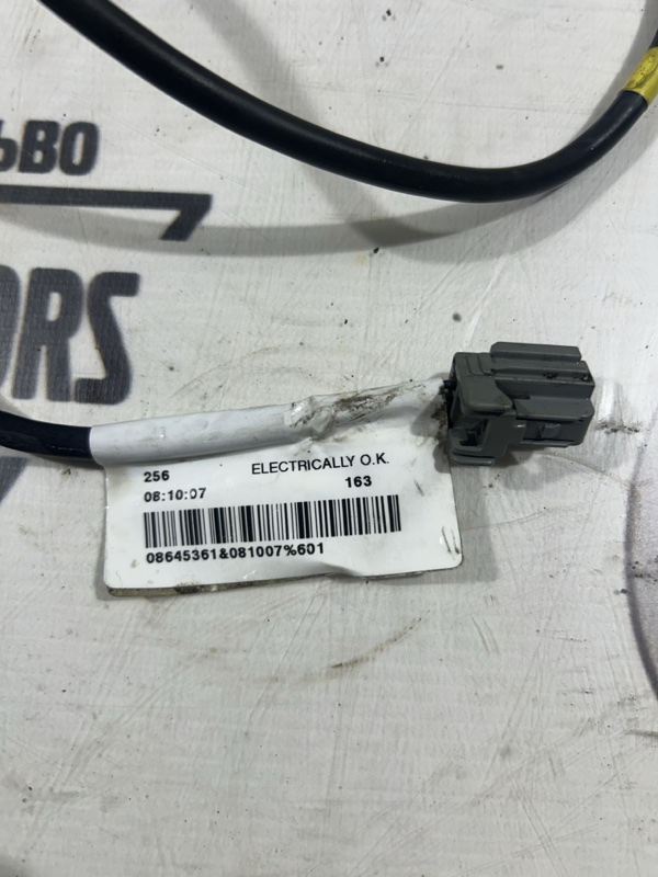 Жгут проводки Volvo S60 B5244S Жгут проводки Volvo S60 B5244S