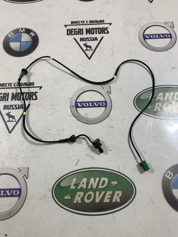 Датчик ABS задний правый Volvo S60 2008 B5244S 30773743 контрактная