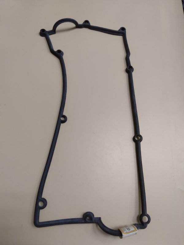 Прокладка клапанной крышки 2244126020 новая