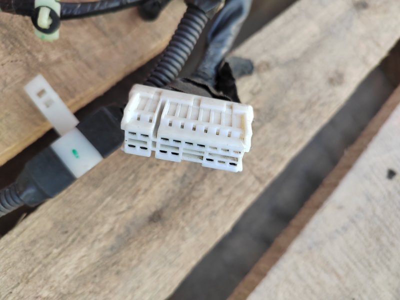 Проводка двери передняя левая Nissan Primera WTP12