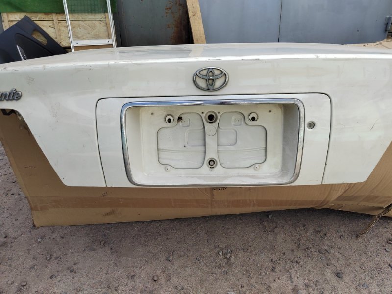 Крышка багажника Chaser 2000 JZX100 1JZGE