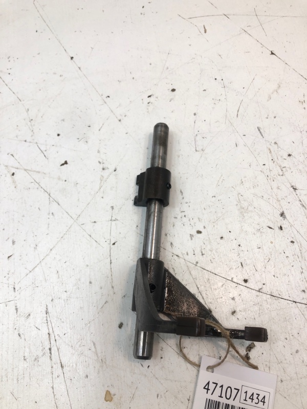 Вилка КПП 850 1996 LS55 B5254FS