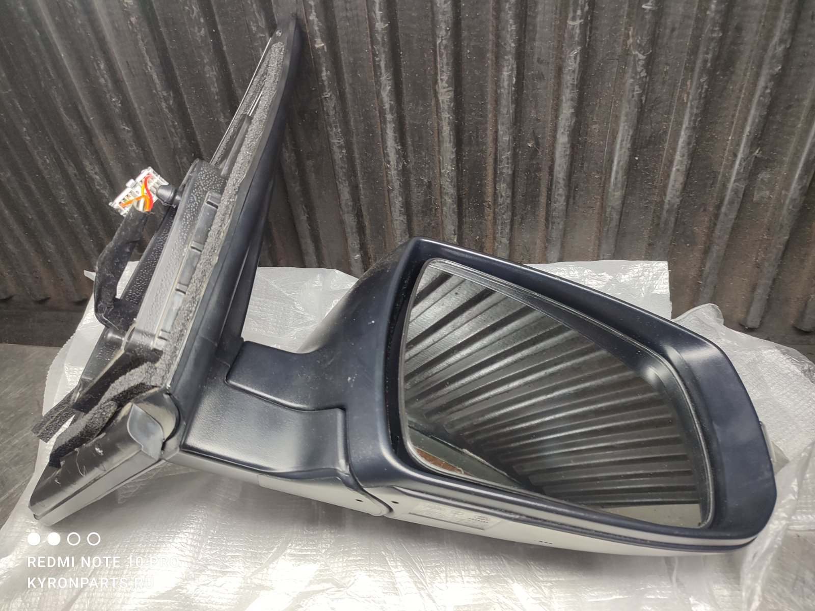 Зеркало правое Sorento XM