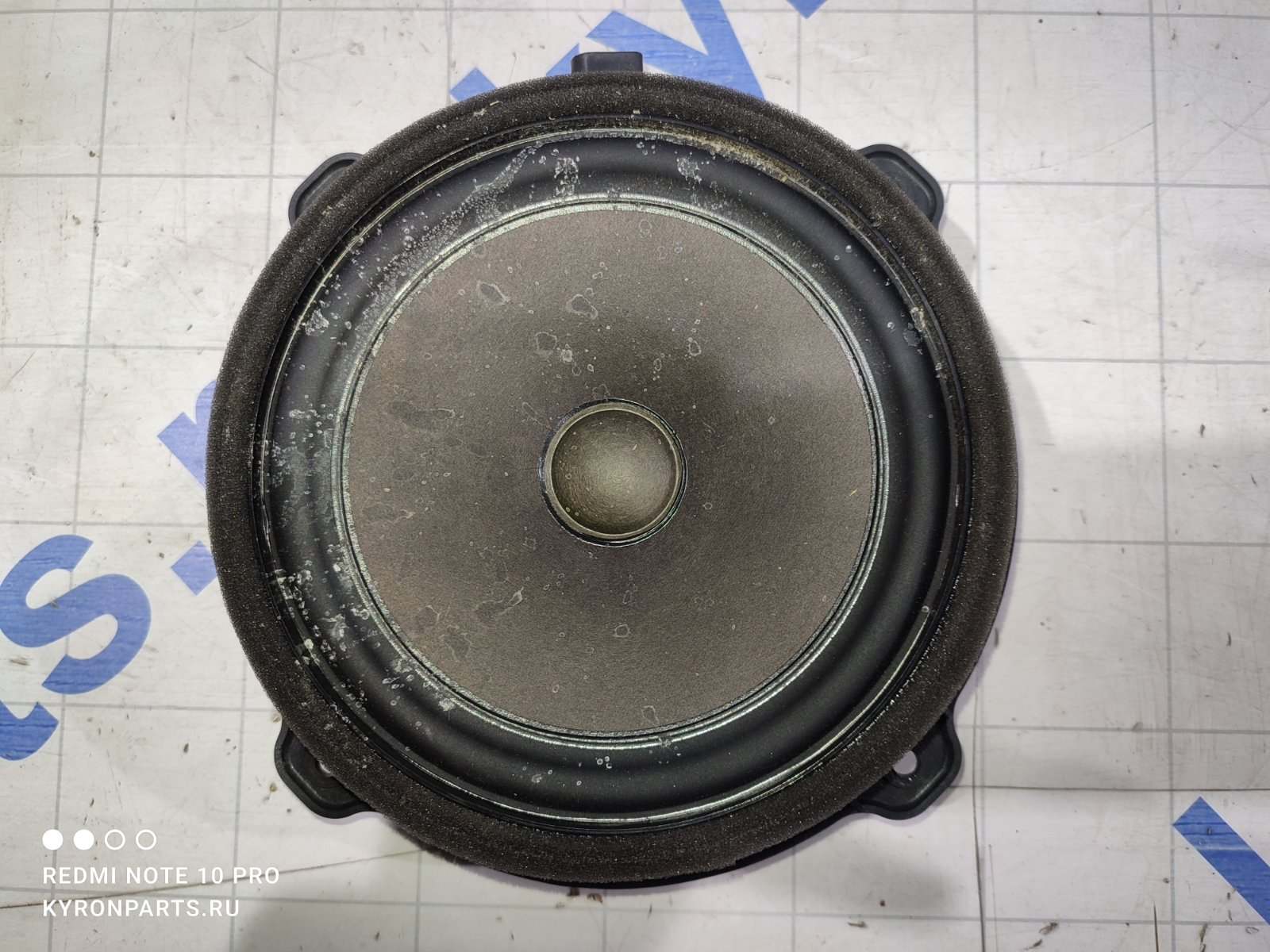 Запчасть динамик Hyundai IX35 2014 LM U2/D4FD 963302S000 Б/У Динамик Hyundai IX35 2014 LM U2/D4FD 963302S000 Б/У