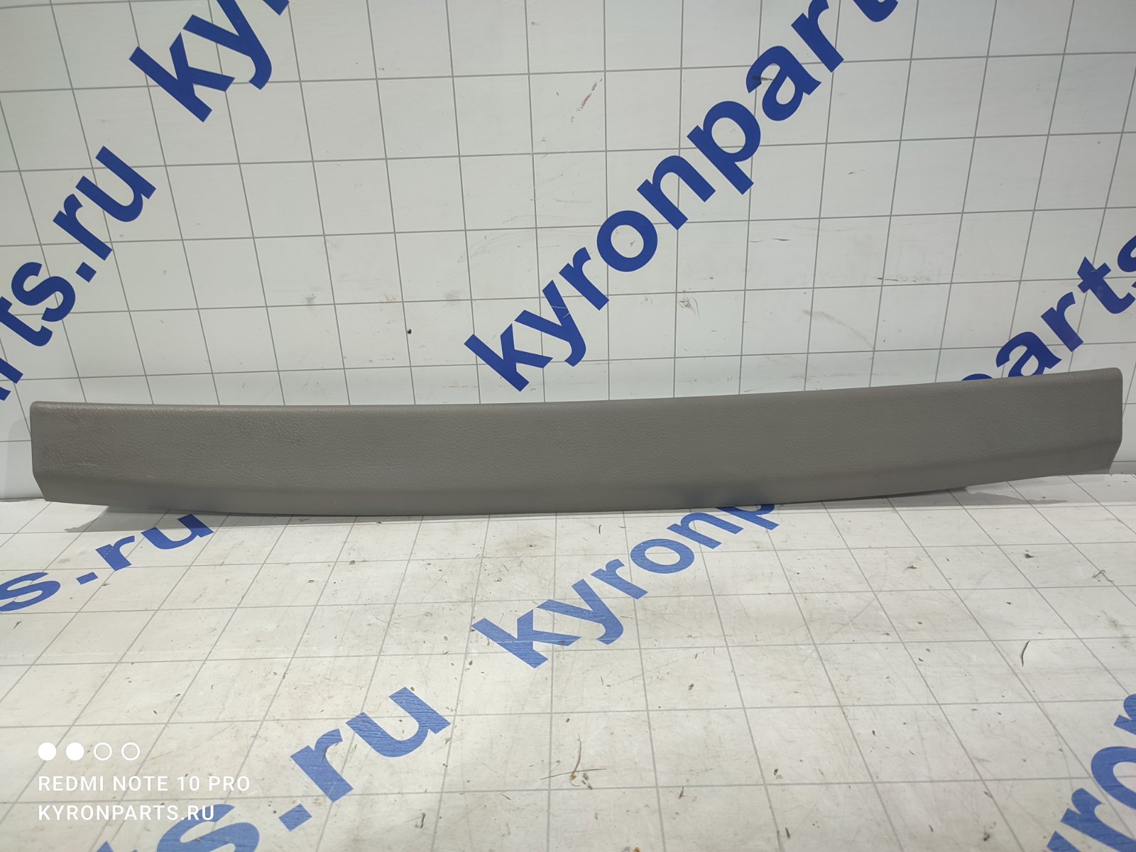 Обшивка двери багажника Hyundai Santa Fe 2009 CM D4EB 817602B000 Б/У