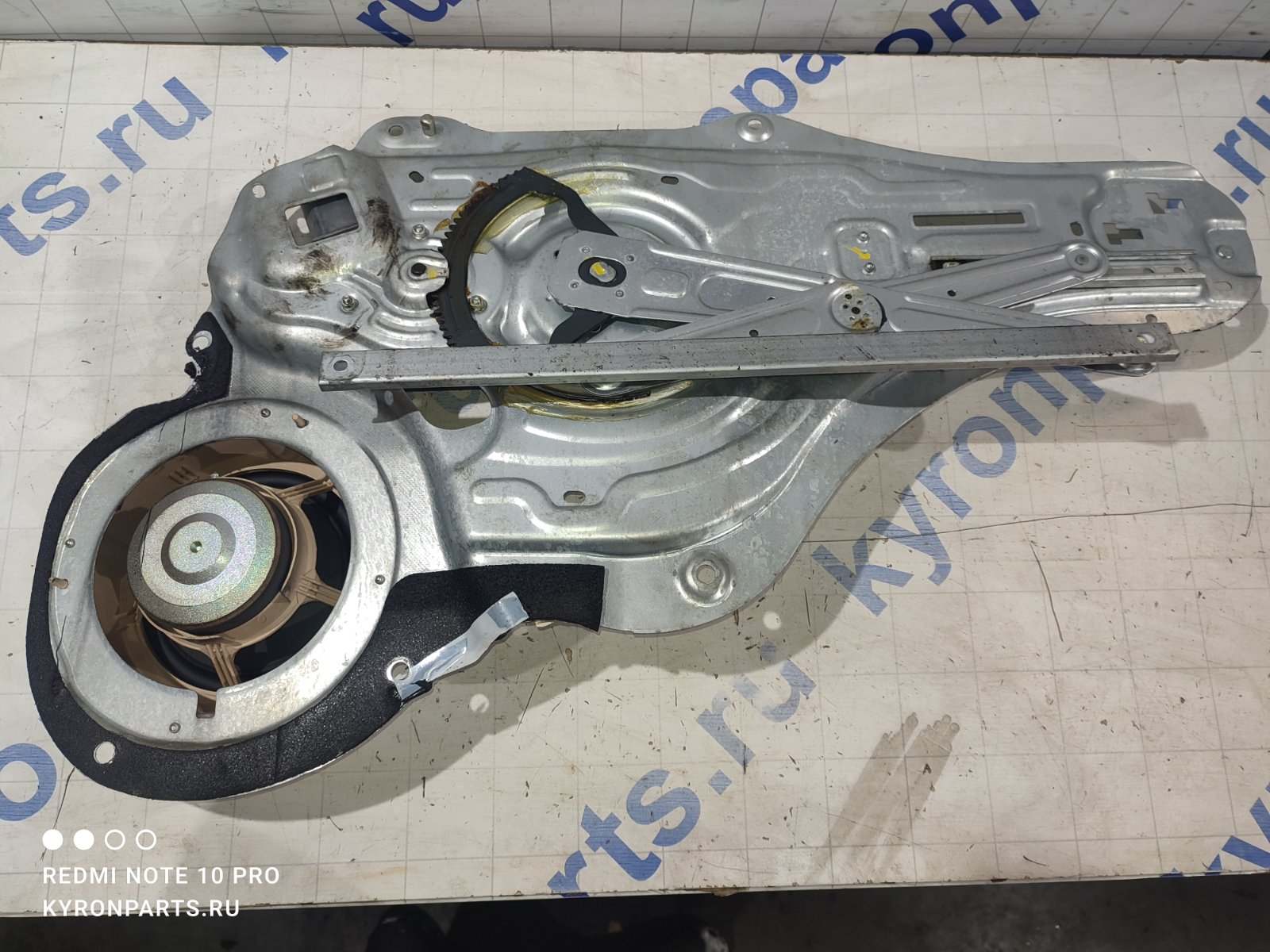 Стеклоподъемник передний левый Sportage 2013 SL D4HA