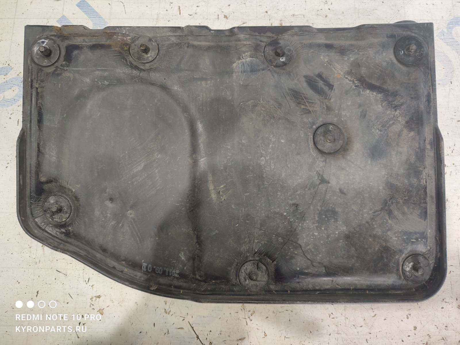 Защита двигателя правая IX35 2011 LM D4HA Защита двигателя правая IX35 2011 LM D4HA