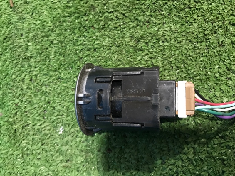 Кнопка старта Nissan Fuga HY51 VQ25