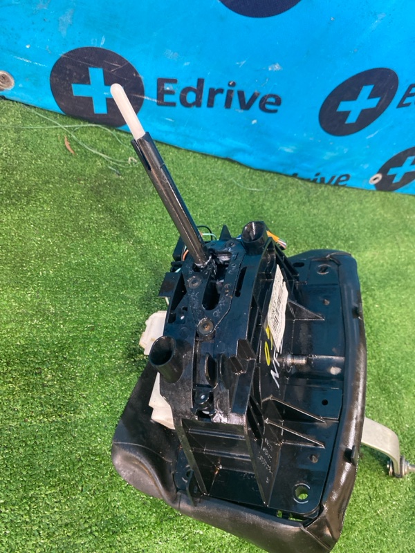 Селектор акпп Fuga 2019 HY51 VQ25