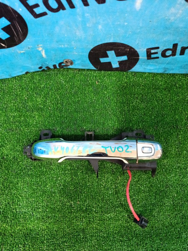 Ручка двери задняя левая Voxy 2015 ZRR80 2ZR-FXE