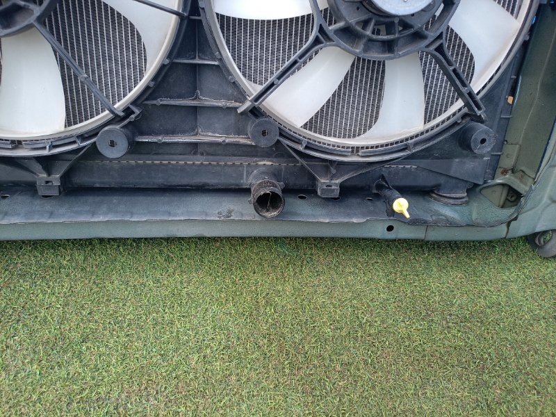 Телевизор Voxy 2014 ZRR85 3ZR-FAE