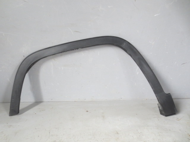 Накладка переднего крыла левого Jeep Cherokee KL 68210315AE Б/У