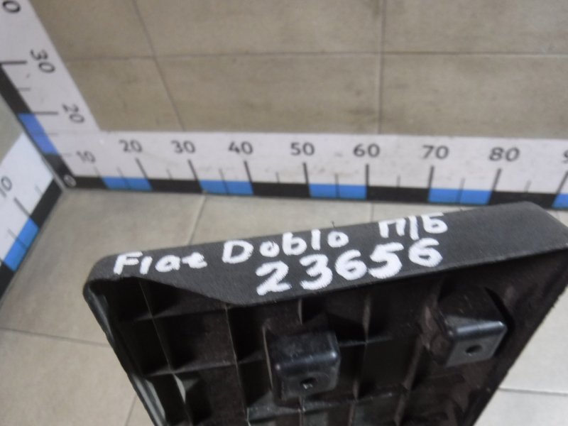 Накладка переднего бампера под номер Doblo