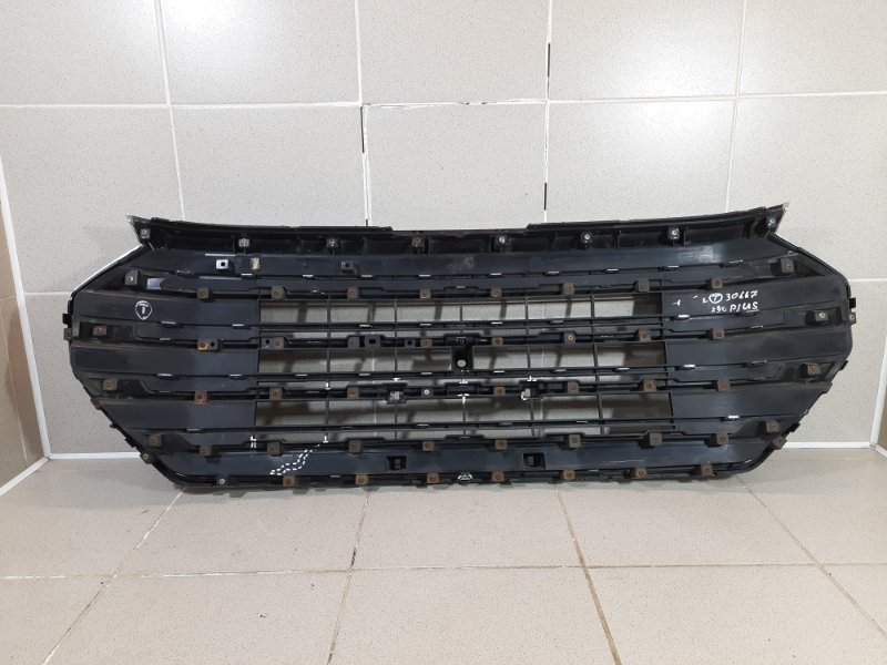 Решетка радиатора X90 Plus