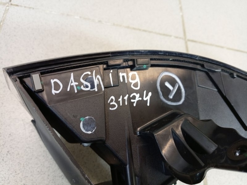 Фонарь задний наружный правый Dashing