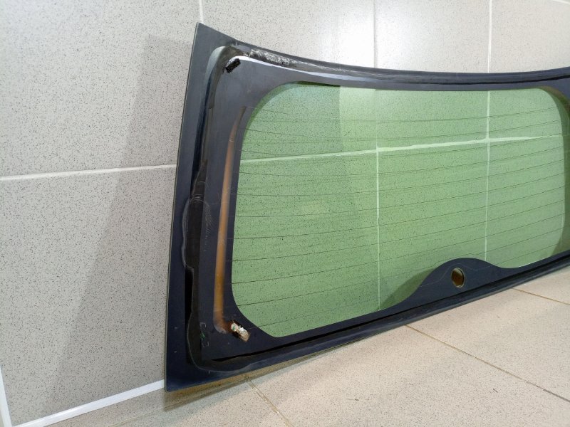 Стекло двери багажника SX4 1