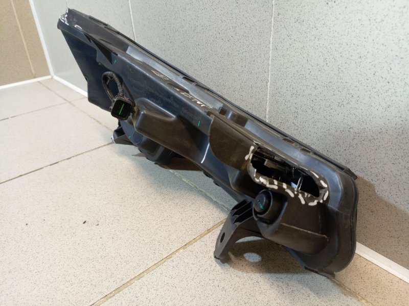 Фара дневного света левая (ходовые огни) JS4 Фара дневного света левая (ходовые огни) JS4