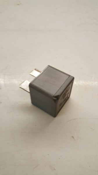 Реле Ford Focus 1998- 2005 DBW EYDB Б/У