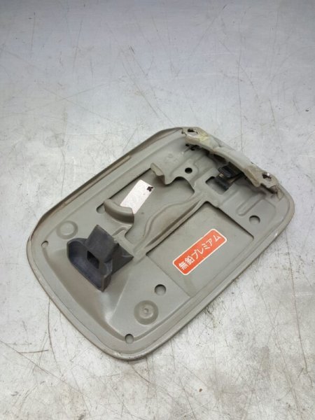 Лючок бензобака задний левый GS300 1997-2005 JZS160 2JZ-GE
