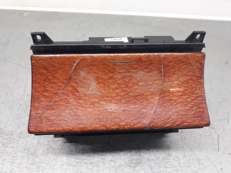 Пепельница Mercedes-Benz E-Class 1995-1999 W210 M 112 E 24 A2106800252 Б/У