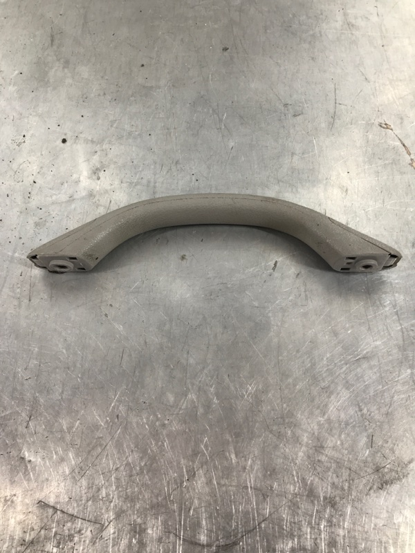 Ручка потолка Subaru Impreza 1992-2000 GC/GF EJ15 92040FA100GB Б/У