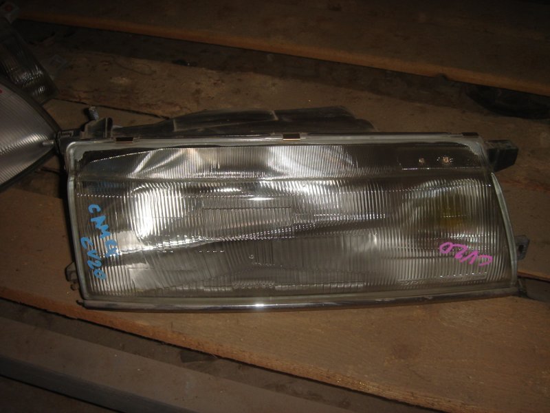 Фара Toyota Vista SV20 контрактная