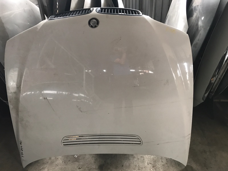 Капот Bmw 7 E65 2002 (б/у) Капот Bmw 7 E65 2002 (б/у)