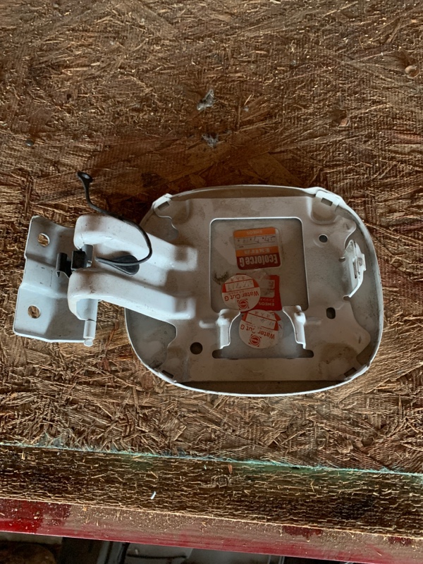 Лючок бензобака Outlander XL