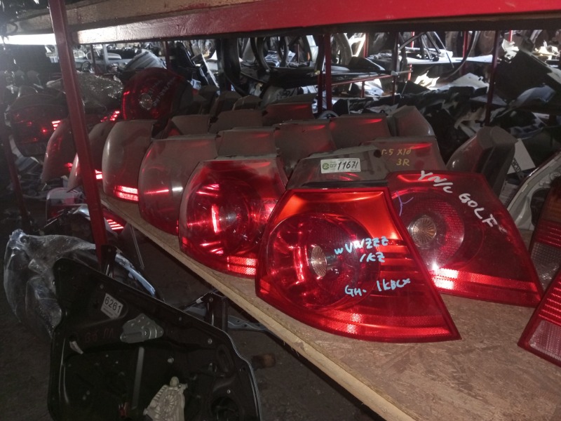 Стоп-сигнал Volkswagen Golf 5 2006 1K1 345677899987 Б/У