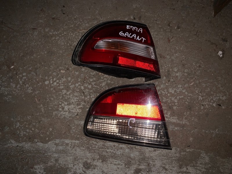 Стоп-сигнал Mitsubishi Galant E55 контрактная