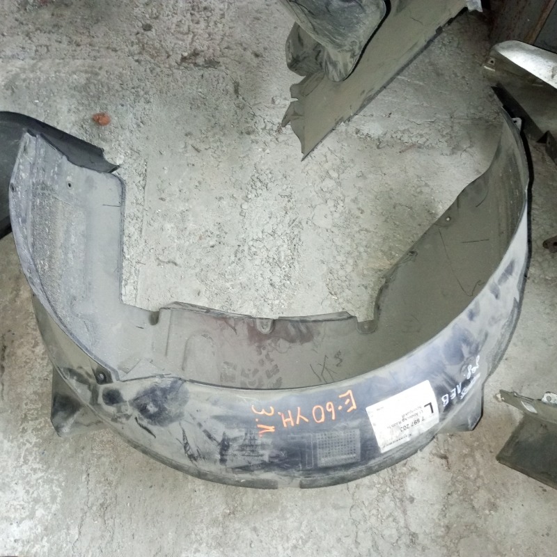 Подкрылок задний левый 5 E60