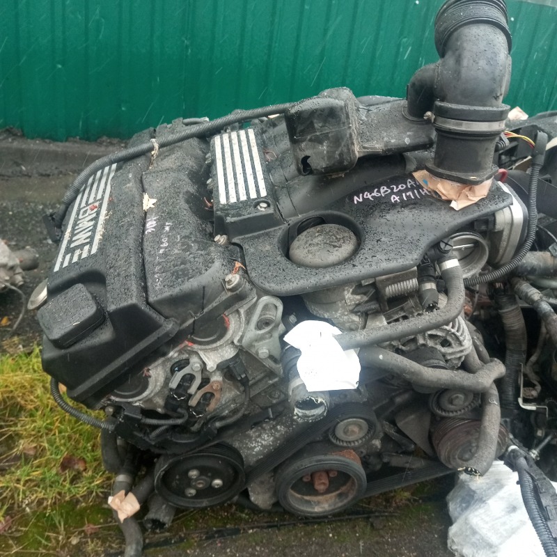Двигатель BMW N46B20AA 88798979 контрактная