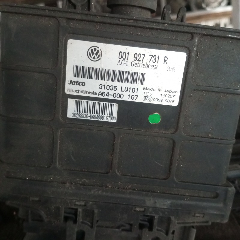 ЭБУ Volkswagen Golf 5 001927731r контрактная