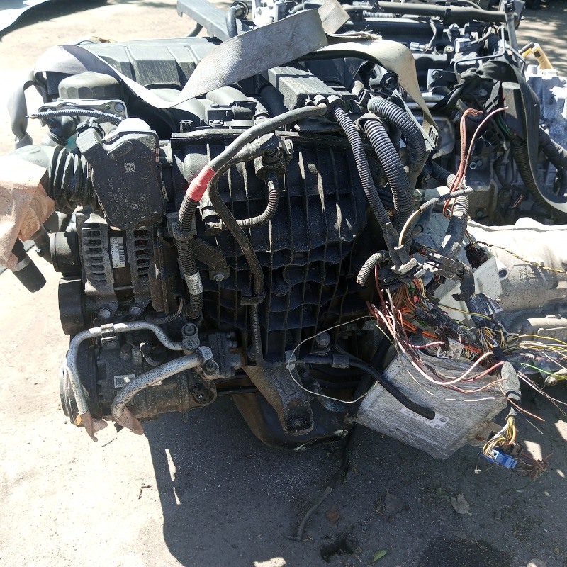 Двигатель BMW 3 N43B20AA Двигатель BMW 3 N43B20AA