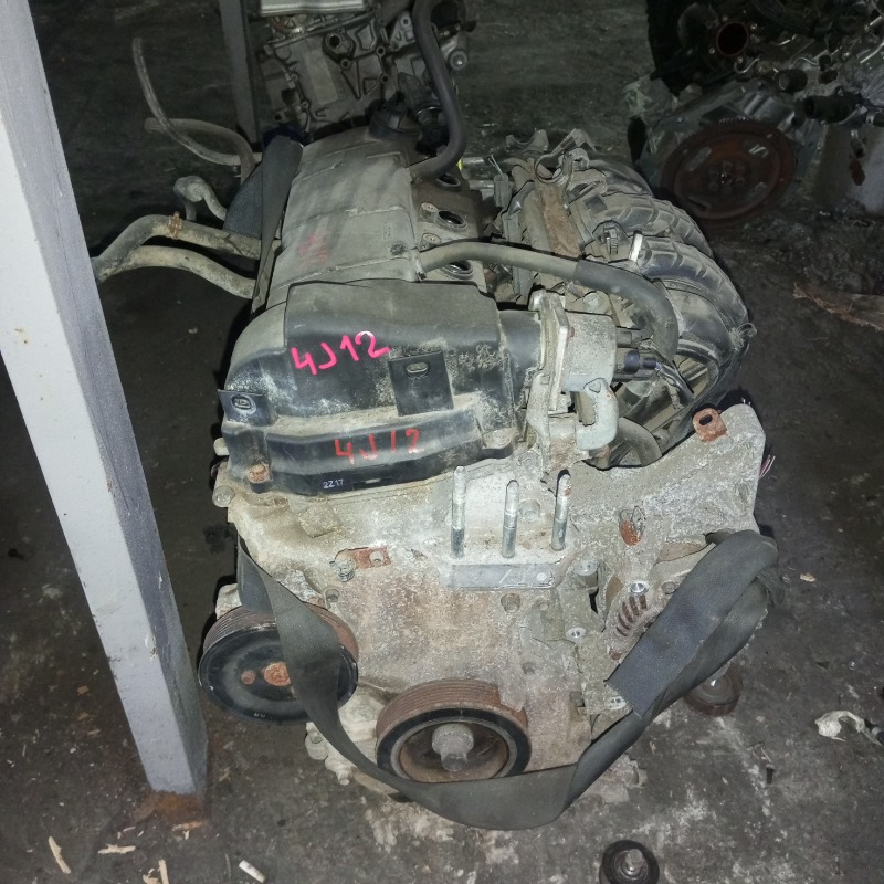 Двигатель Mitsubishi 4J12 7678686 контрактная