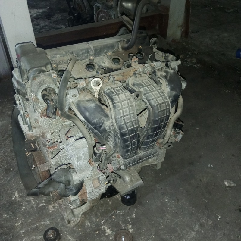 Двигатель 4J12