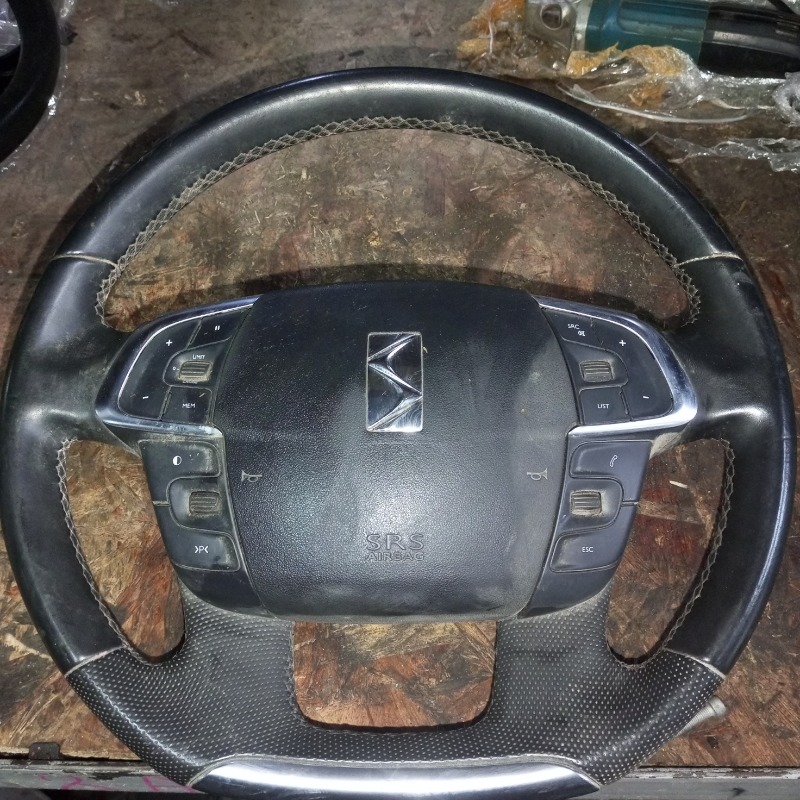 Руль Citroen DS4 2012 N 786876970 Б/У