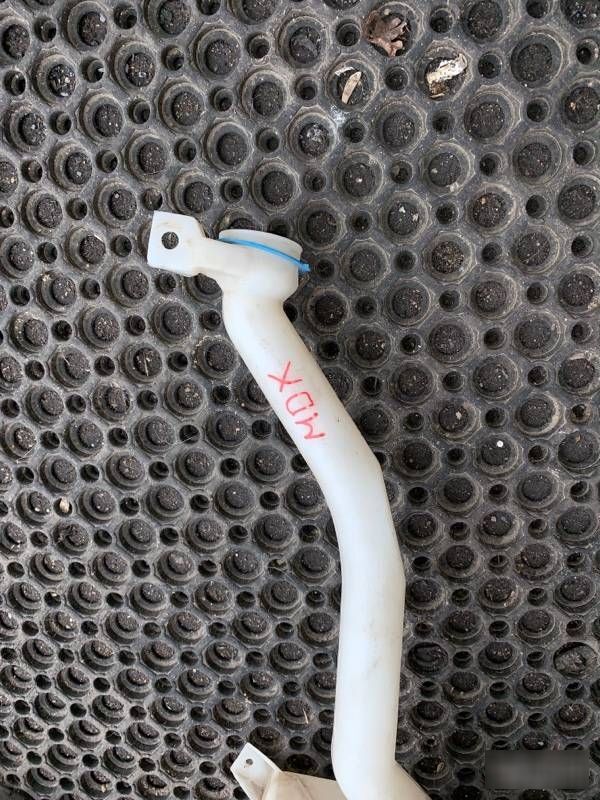 Бачок омывателя MDX 2003-2006 YD1 Бачок омывателя MDX 2003-2006 YD1