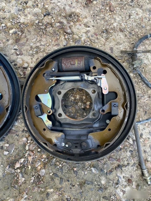 Щит тормозной задний Grand Vitara 2005-2008